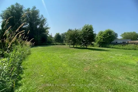 2462 Rundle Road, ON L1C 3K7