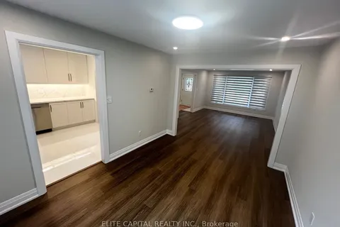 218 Chartland Boulevard, ON M1S 2S5