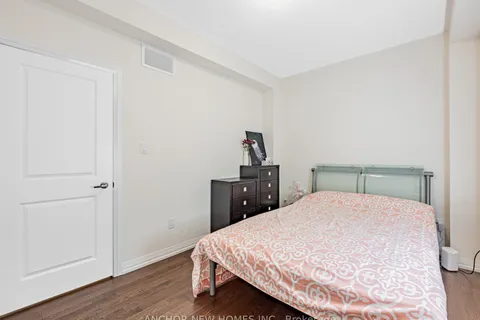 62 Holtby Court, ON L9L 0B4