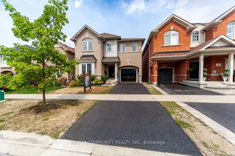 24 Raithby Crescent, ON L1Z 0S6