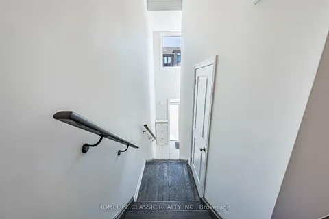 57 Douet Lane, ON L1Z 0V4