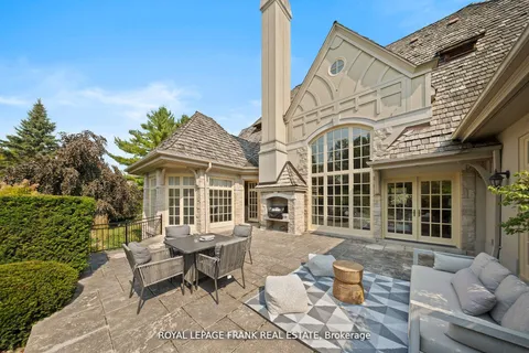 42 Buggey Lane, ON L1Z 1X5