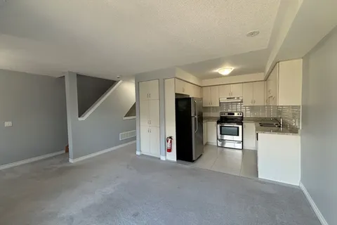 24 Nearco Crescent, ON L1L 0J4