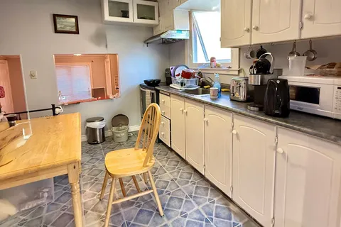 5 Weir Crescent, ON M1E 3A8