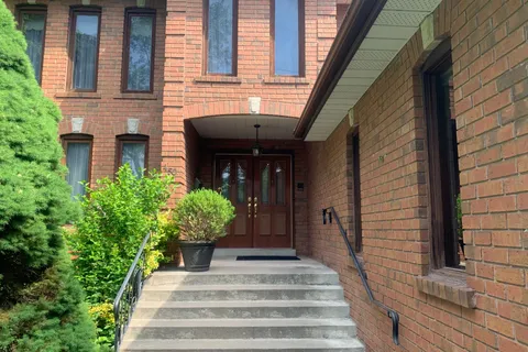 450 O'Connor Drive, ON M4J 2W6