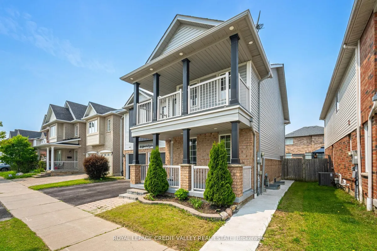 12 Greenhalf Drive, ON L1S 7N6