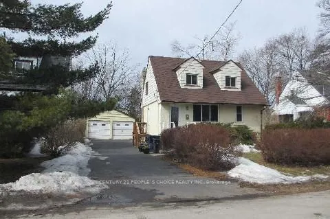 34 Fairwood Crescent, ON M1E 3T3