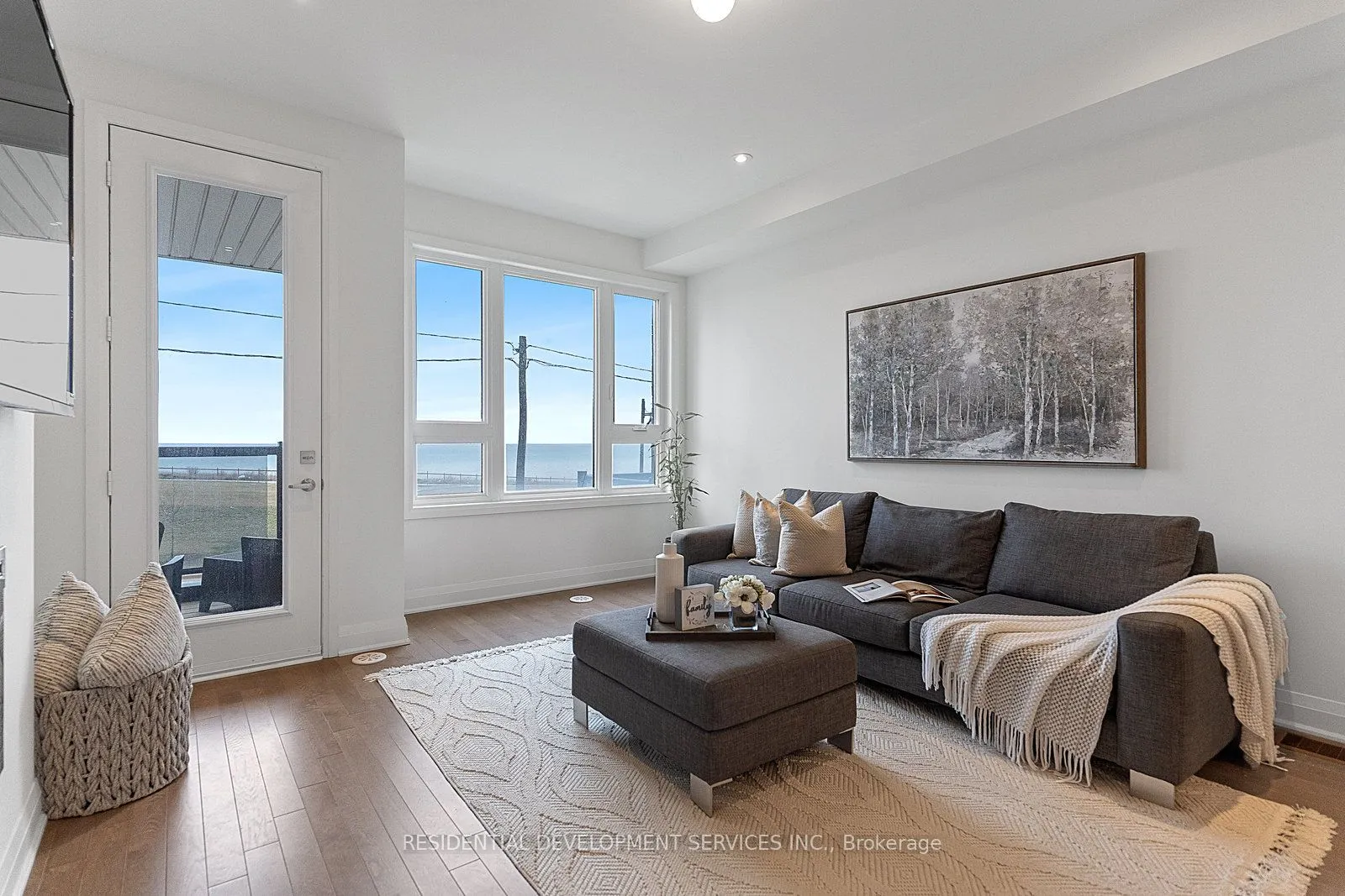 609 Port Darlington Road, ON L1C 7G1