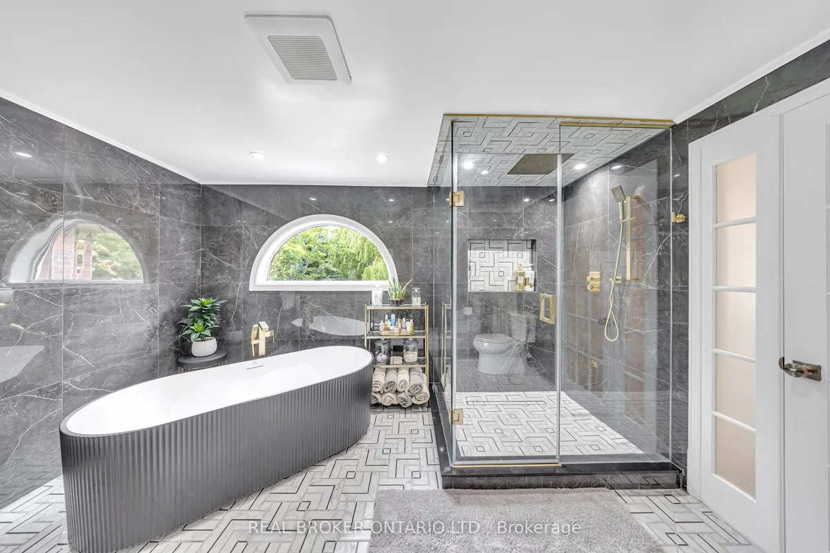 43 Allayden Drive, ON L1P 1L5