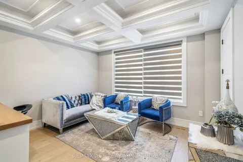 123 Park Street, ON M1N 2P2