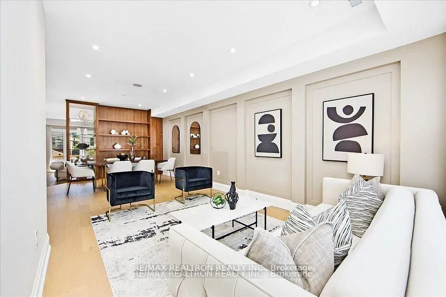 175 Floyd Avenue, ON M4J 2H9