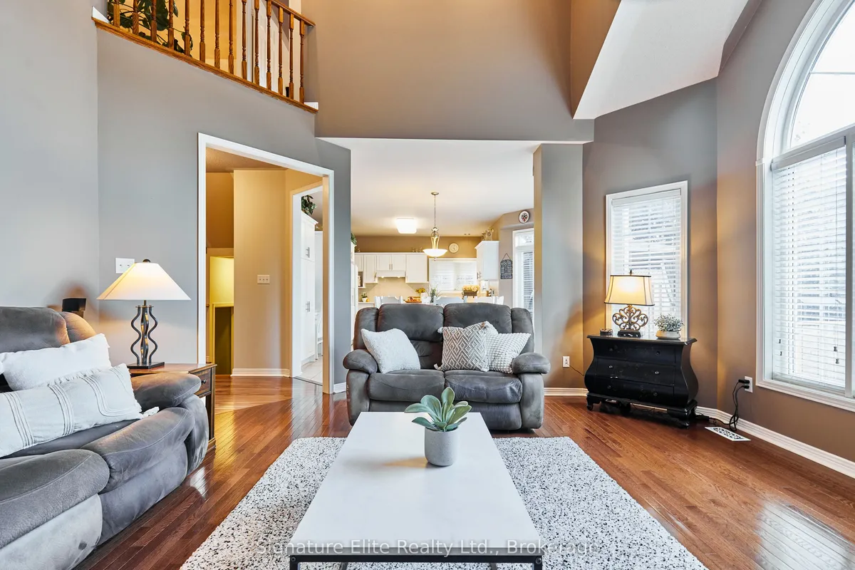 51 Roan Drive, ON L1P 1P3