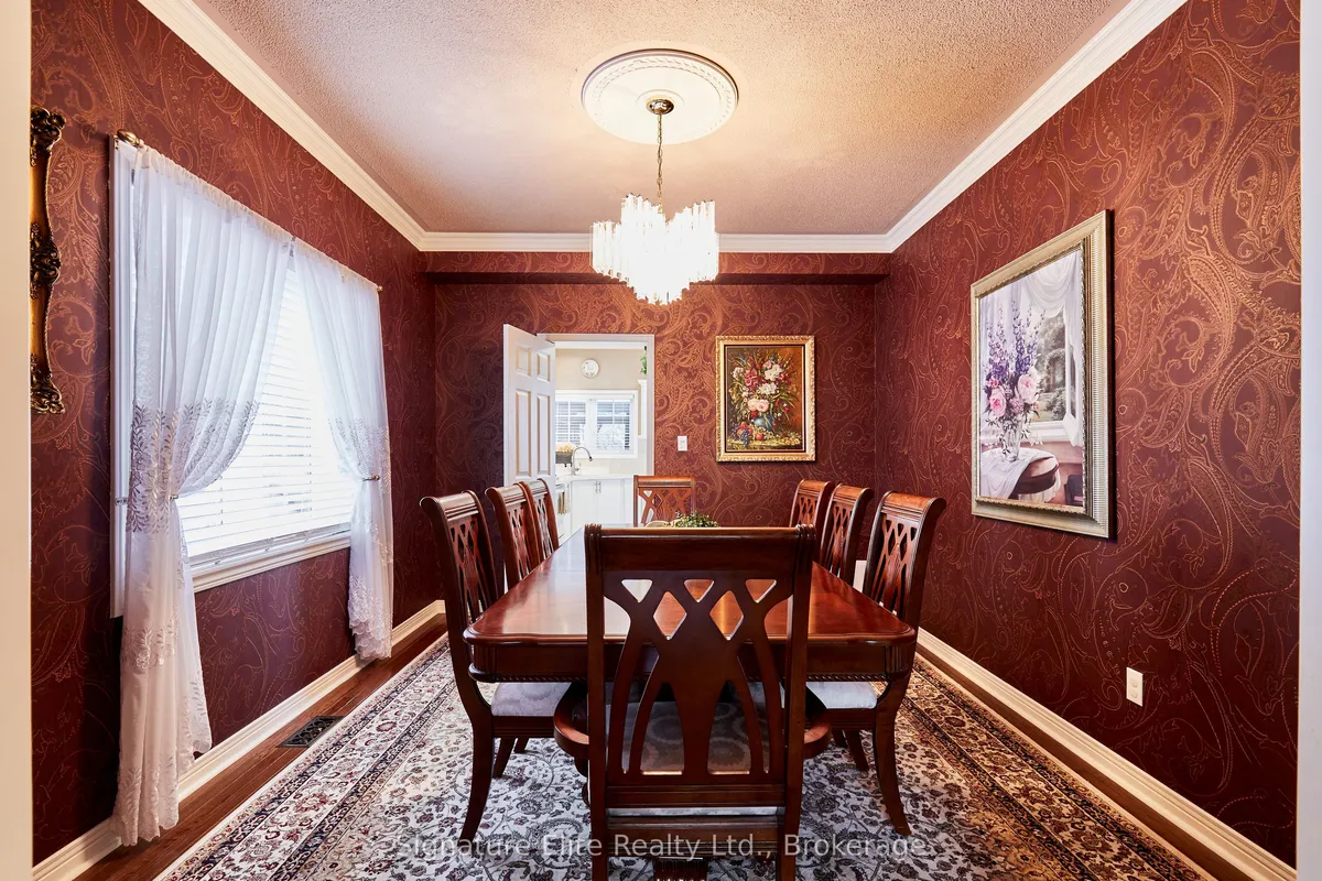 51 Roan Drive, ON L1P 1P3