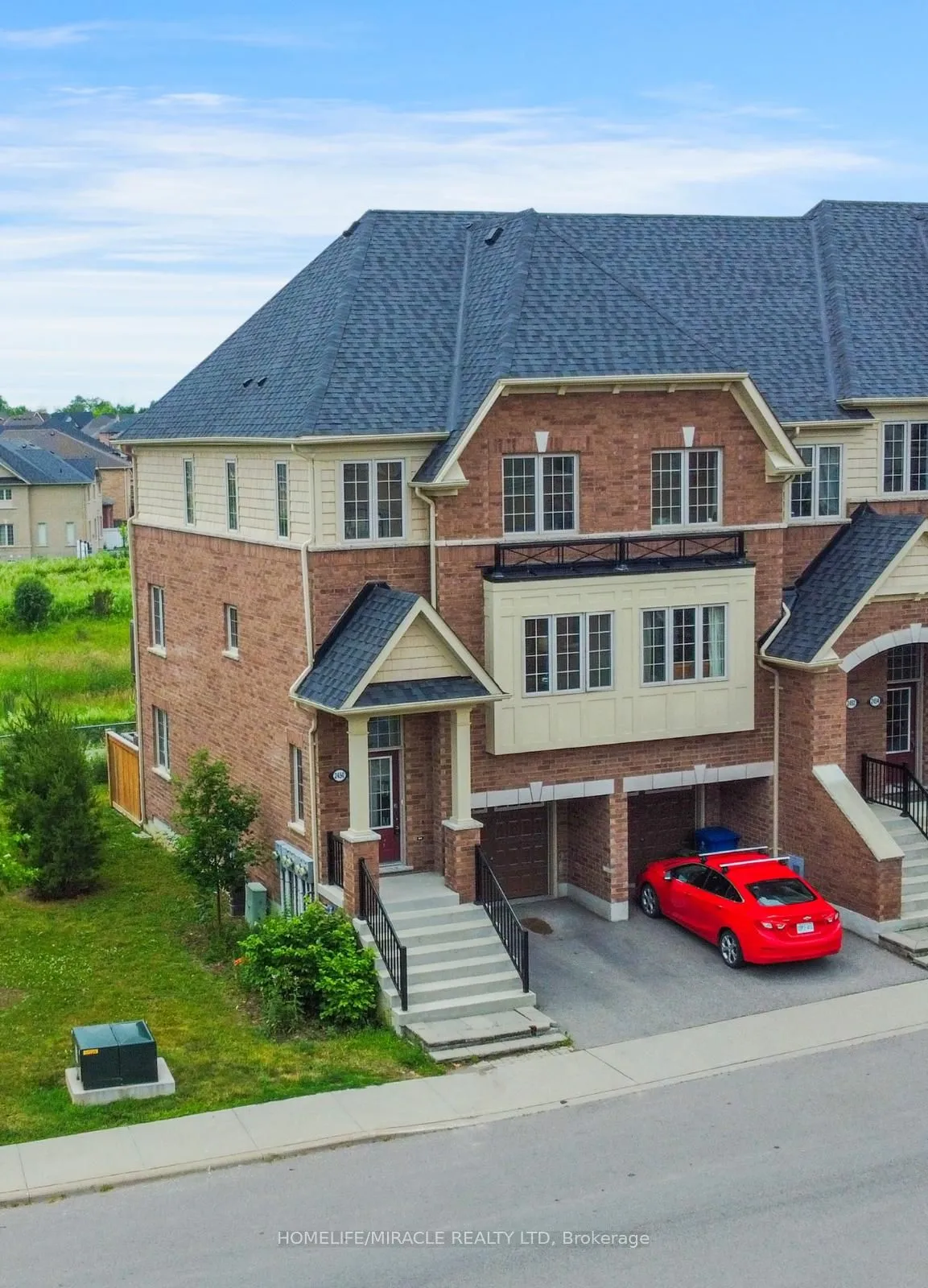 2450 Bromus Path, ON L1L 0K6