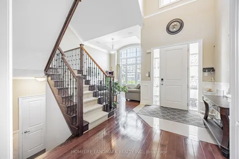 940 RIVERSIDE Drive, ON L1T 3S2