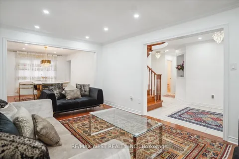 3 Branstone Drive, ON L1R 3B6