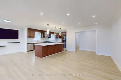 1882 Shadybrook Drive, ON L1V 3A8