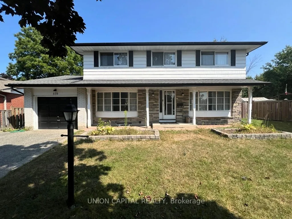 579 Braemor Court, ON L1J 2X7