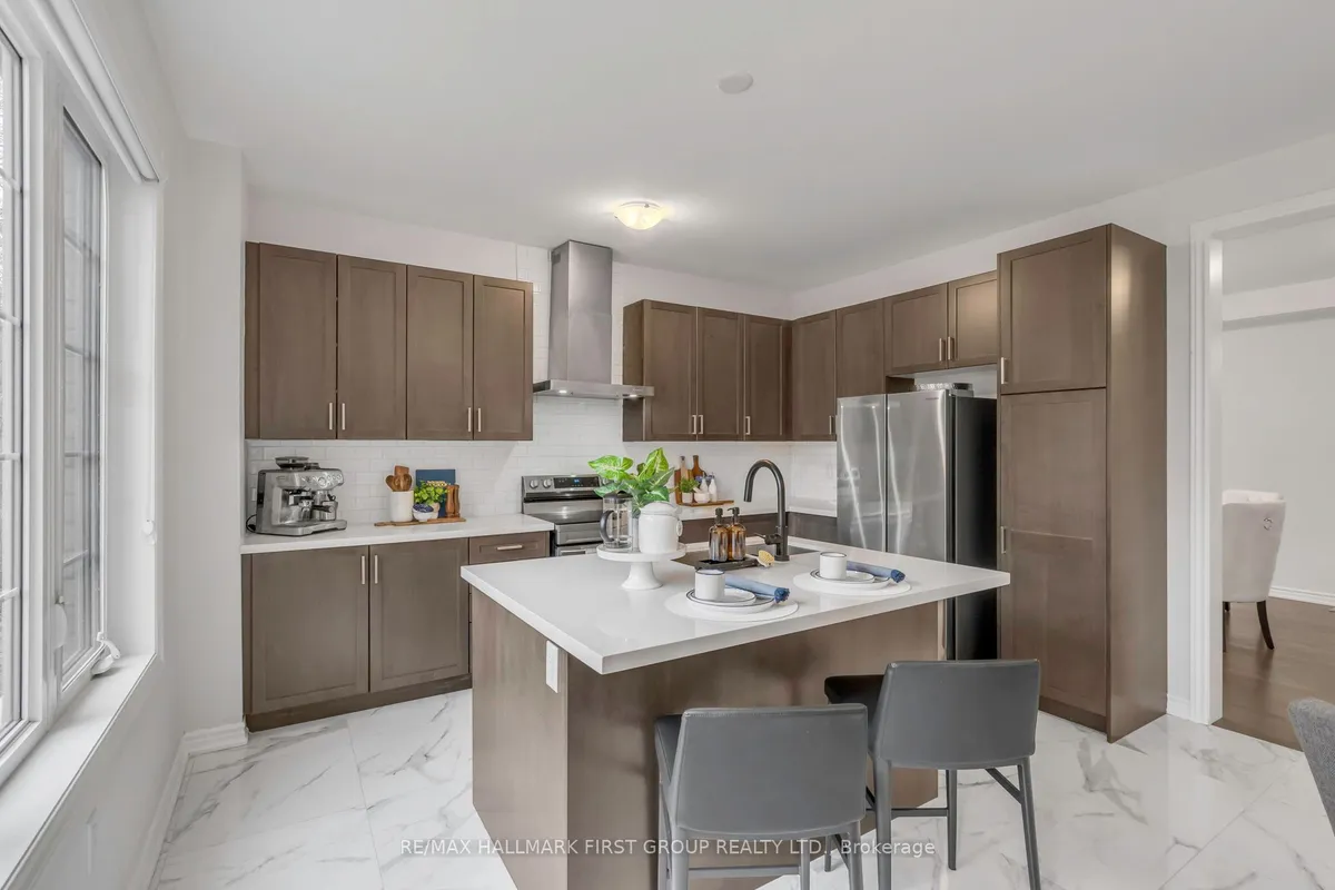 47 Fruitful Crescent, ON L1P 0N3