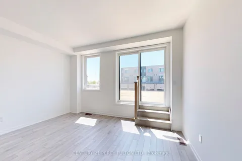 26 Bateson Street, ON L1S 7M3