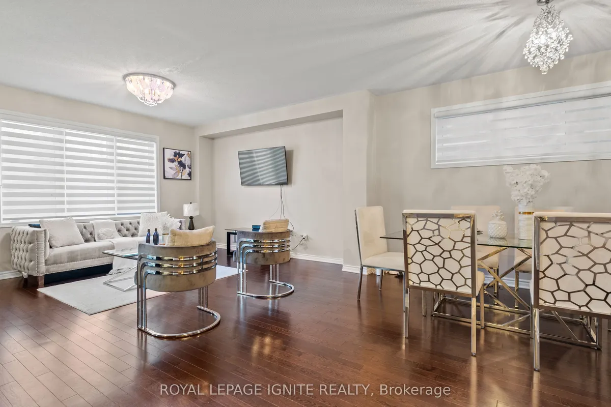 60 Westfield Drive, ON L1P 0E9