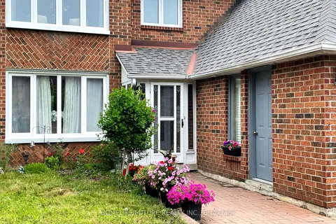 75 Calverley Trail, ON M1C 3S5