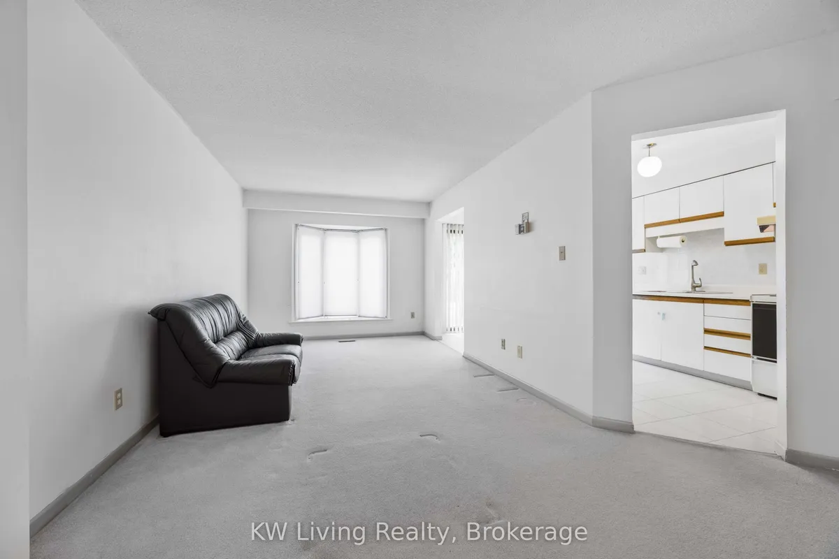 66 Placentia Boulevard, ON M1S 4C5