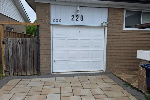 220 Livingston Road, ON M1E 1L7