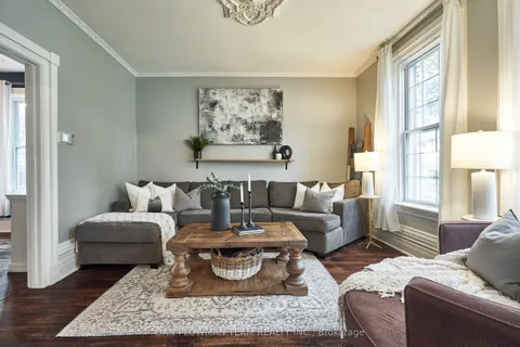 89 Church Street, ON L1C 1S9