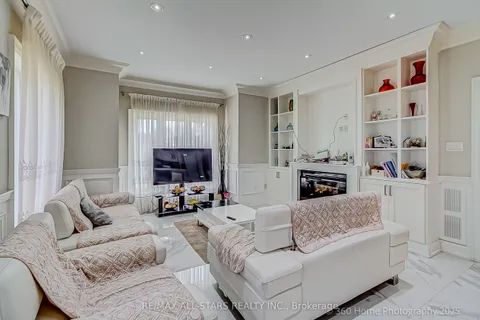 159 Harewood Avenue, ON M1M 2S1