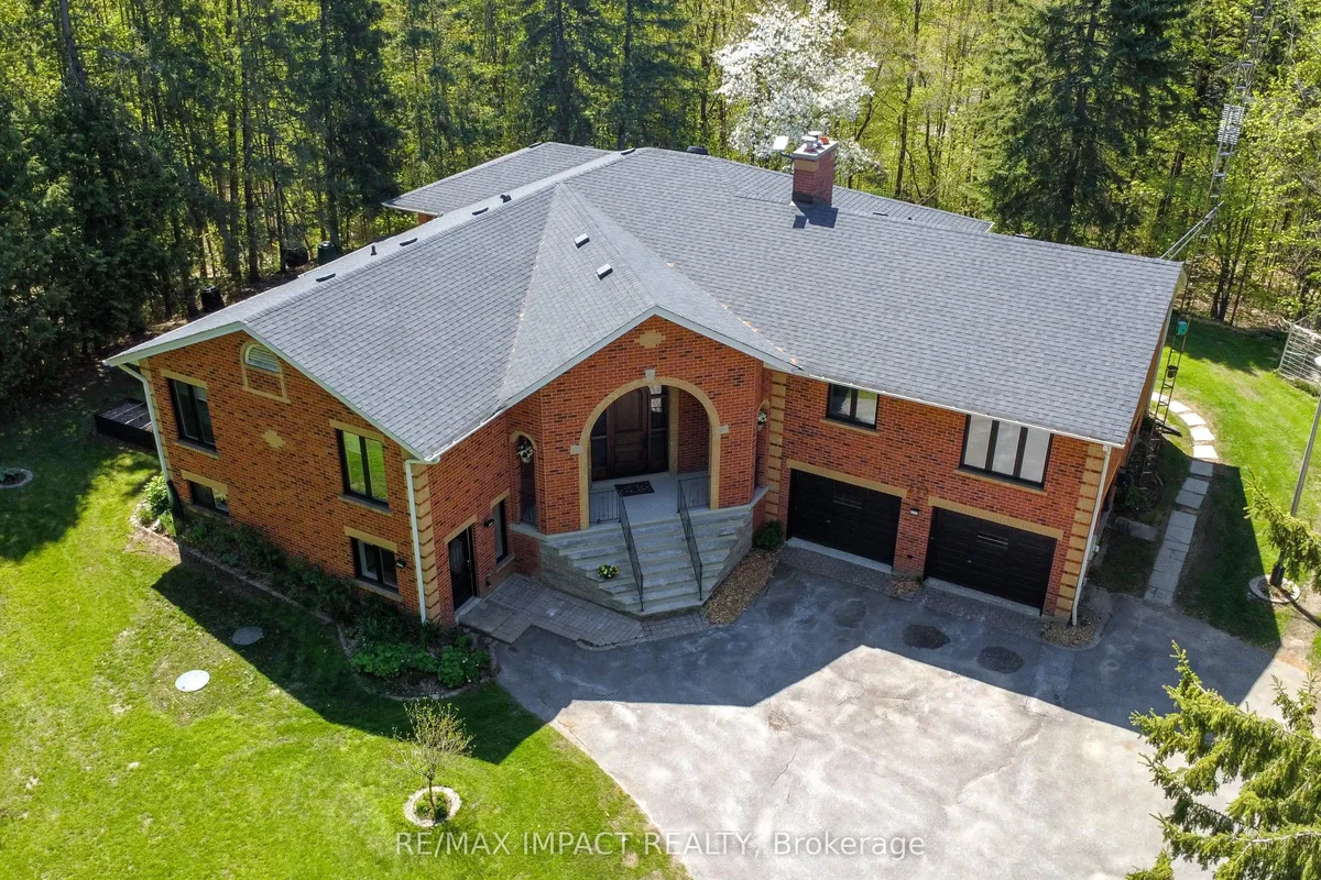 215 Raglan Road, ON L1H 0N5