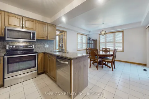 4 Intrepid Drive, ON L1N 8R7