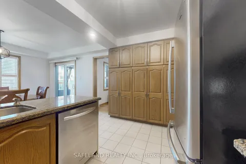 4 Intrepid Drive, ON L1N 8R7