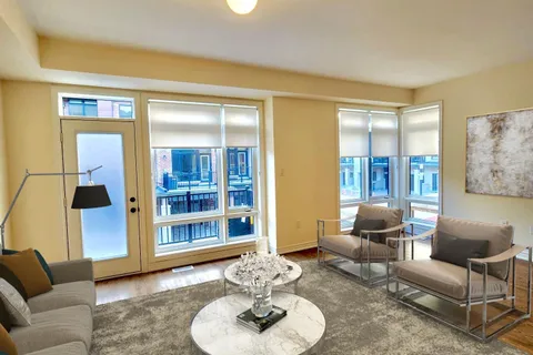 512 Littlewood Lane, ON L1S 0H1