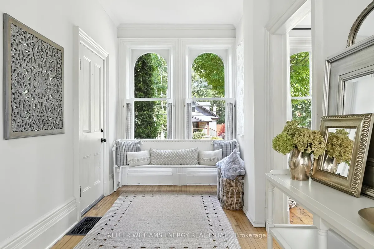 27 Columbus Road, ON L1H 0G3