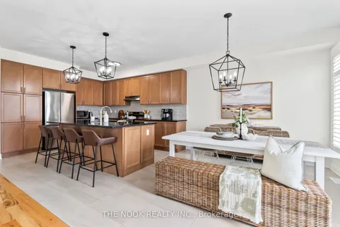 110 Wamsley Crescent, ON L1B 0W1