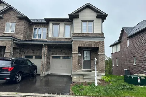 46 Senay Circle, ON L1E 0H8