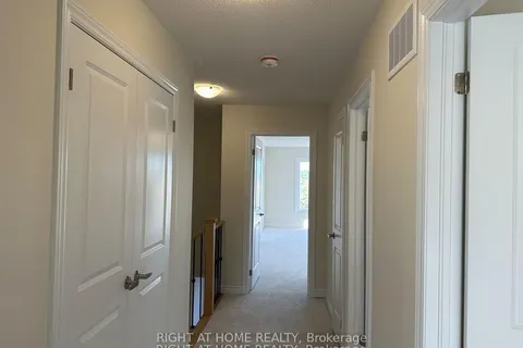 46 Senay Circle, ON L1E 0H8