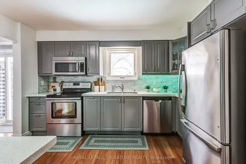 1773 Meadowview Avenue, ON L1V 3G7