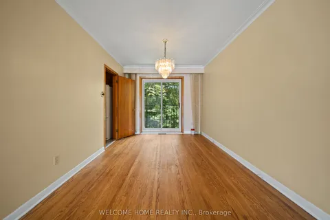 10 Pengelly Court, ON M1L 4L9