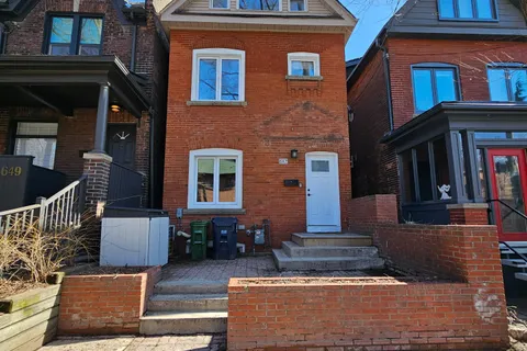 647 Logan Avenue, ON M4K 3C4