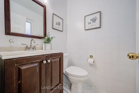 23 Boarhill Drive, ON M1S 2L9