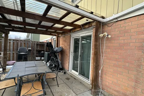 12 Bushwood Court, ON M1B 2T1