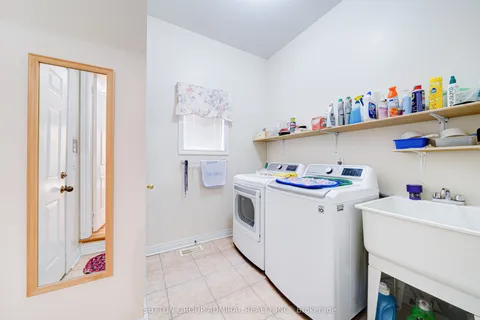 31 Acara Court, ON M1T 3W9