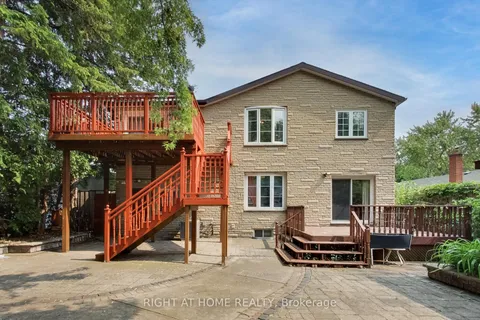 8 Suraty Avenue, ON M1P 4E1