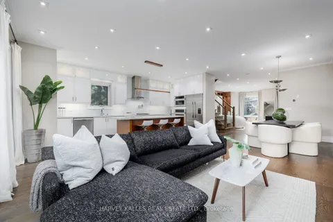 510 Donlands Avenue, ON M4J 3S7