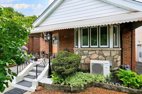 334 O'Connor Drive, ON M4J 2V3