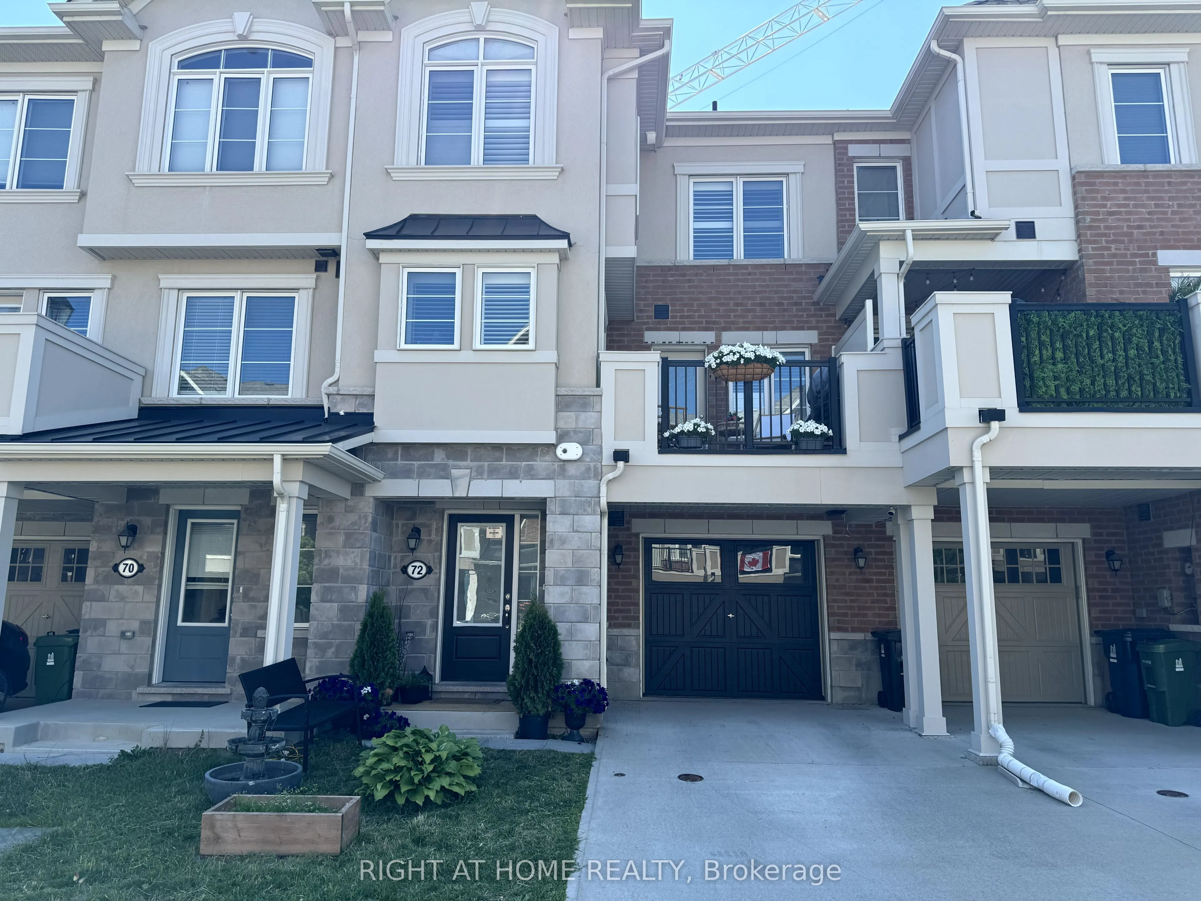 72 Ayers Crescent, ON M1L 0C4