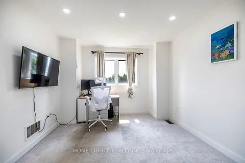 936 Kicking Horse Path, ON L1J 0B4