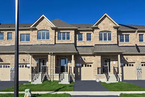 138 North Garden Boulevard, ON L9L 1B3